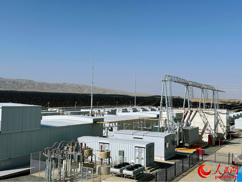 大唐玉章光伏匯集站。人民網(wǎng)記者 楊睿攝