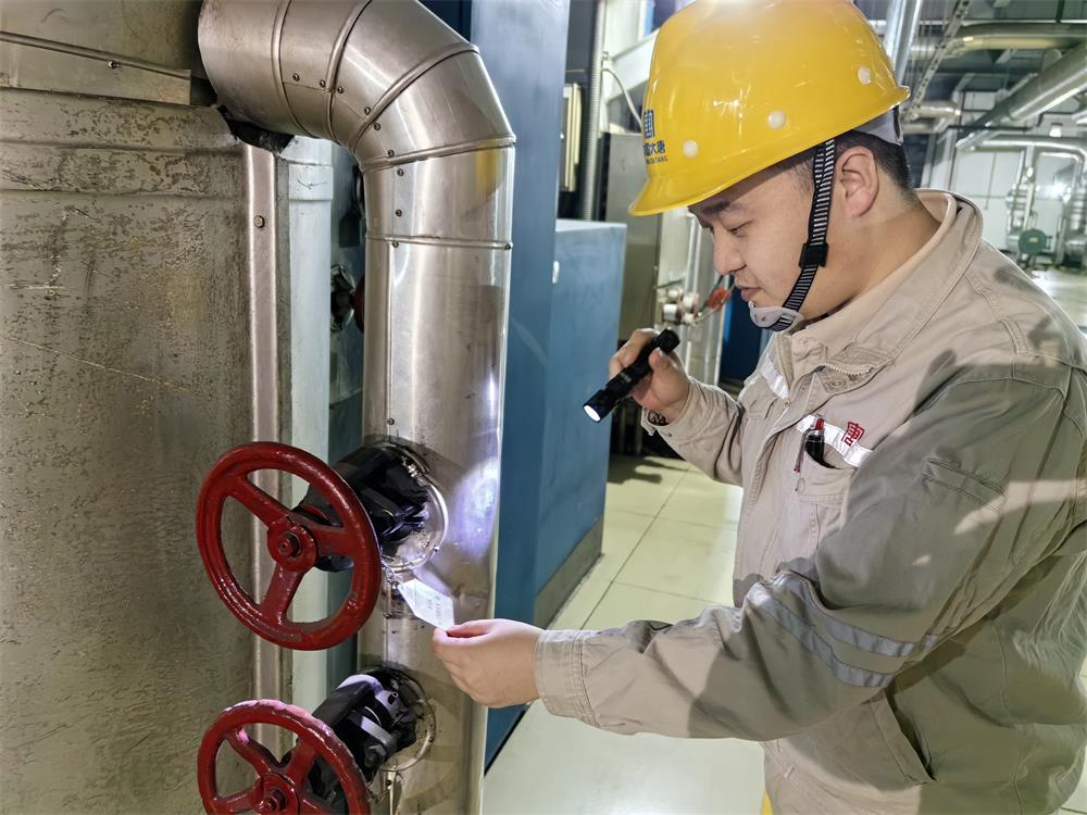 1708582942559023431.jpg 【奮斗大唐人】曹寧:時(shí)光不負(fù)追夢人.jpg